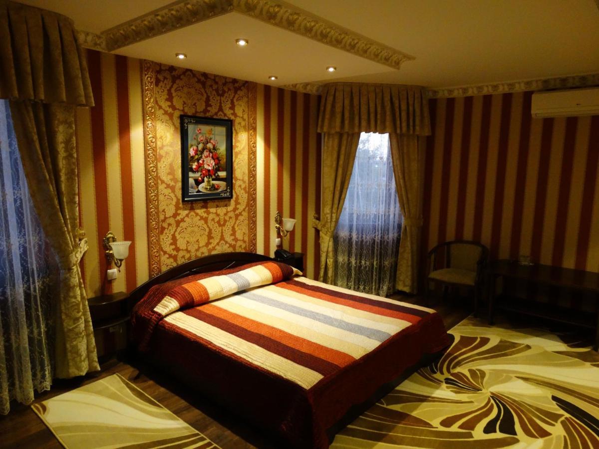 Hotel Papillon Taskent Exterior foto